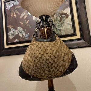 Authentic Gucci, please check all picture of condition